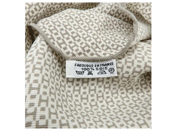 Hermès HERMES Seidentuch 100％ Seide Grau Weiß - Ansicht 10