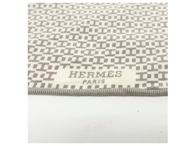 Hermès HERMES Seidentuch 100％ Seide Grau Weiß - Ansicht 7