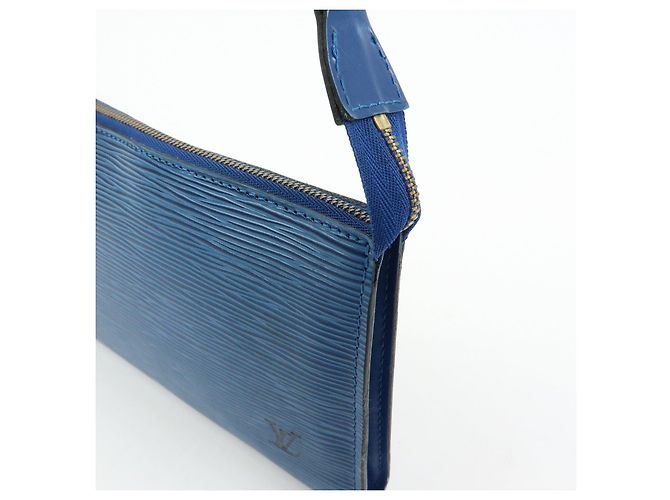 Louis Vuitton Epi Pochette Accessoires Pouch Toledo Blue M52945 - vista 13