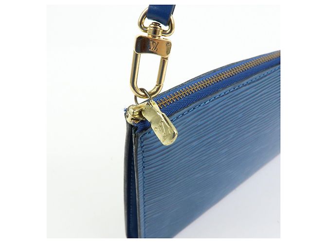 Louis Vuitton Epi Pochette Accessoires Pouch Toledo Blue M52945 - vista 14