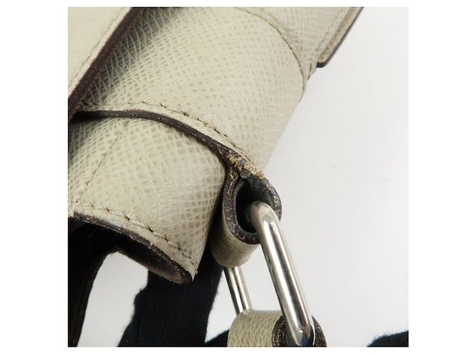 Louis Vuitton Borsa a tracolla Milo in pelle Taiga M32633 - vista 10