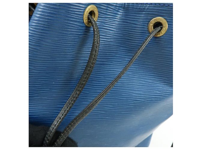 Louis Vuitton Epi Petit Noe Bicolor Shoulder Bag Blue Noir Ｍ44152 - vista 20