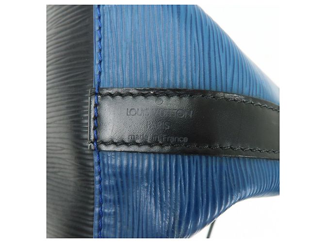 Louis Vuitton Epi Petit Noe Bicolor Shoulder Bag Blue Noir Ｍ44152 - vista 23