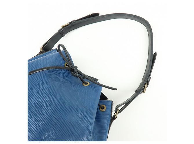 Louis Vuitton Epi Petit Noe Bicolor Shoulder Bag Blue Noir Ｍ44152 - vista 6