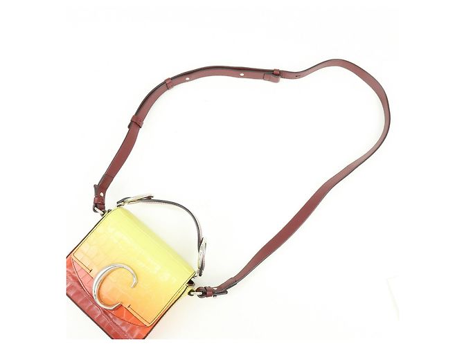Chloé Borsa 2Way in pelle incisa Chloe C Borsa a tracolla Bordeaux Yellow - vista 6