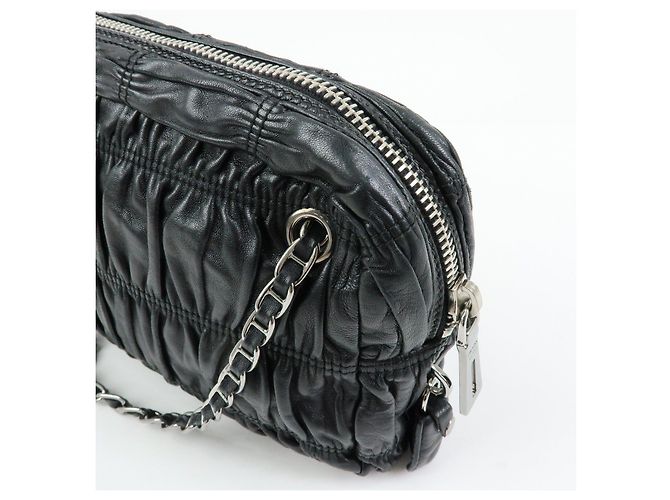 Borsa a tracolla PRADA in pelle Nappa con logo e catena raccolta Nero - vista 16