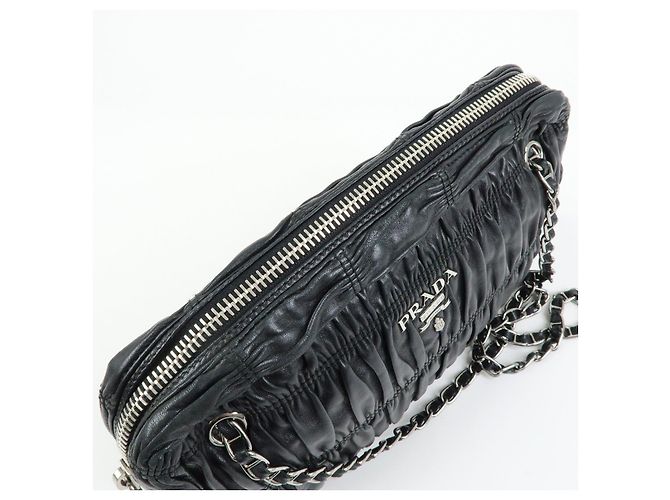 Borsa a tracolla PRADA in pelle Nappa con logo e catena raccolta Nero - vista 18
