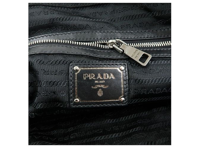 Borsa a tracolla PRADA in pelle Nappa con logo e catena raccolta Nero - vista 24