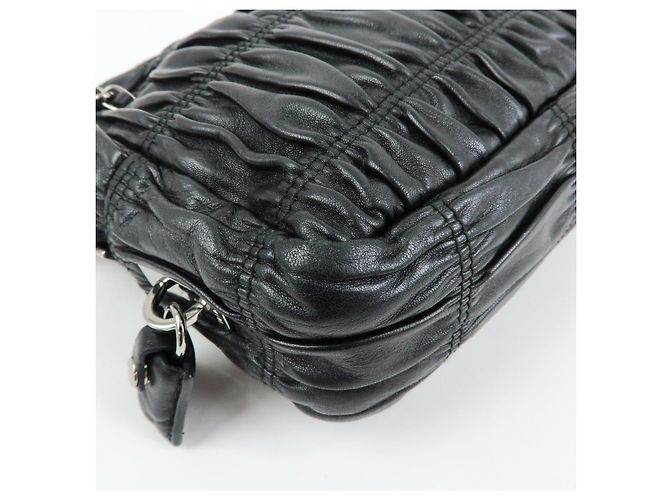 Borsa a tracolla PRADA in pelle Nappa con logo e catena raccolta Nero - vista 9
