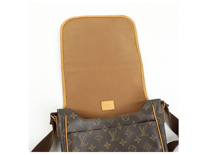 Louis Vuitton Monogram Messenger Bosphore PM Shoulder Bag M40106 - vista 18