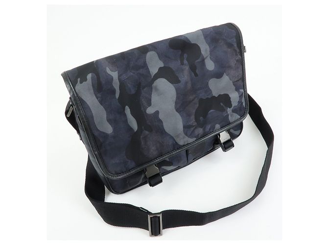 Borsa a tracolla PRADA in nylon e pelle Saffiano con logo triangolare VA0768 - vista 4