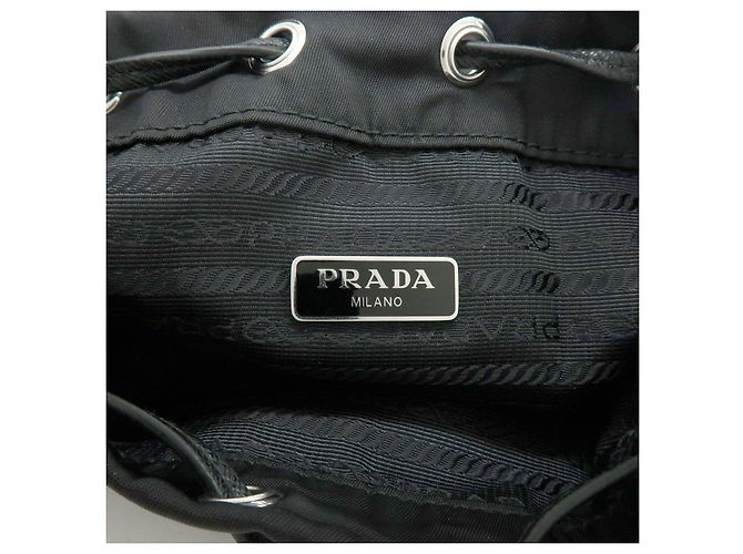 PRADA Borsa Pouch in Nylon e Pelle Saffiano con Logo Triangolare Nero 1NS369 - vista 22