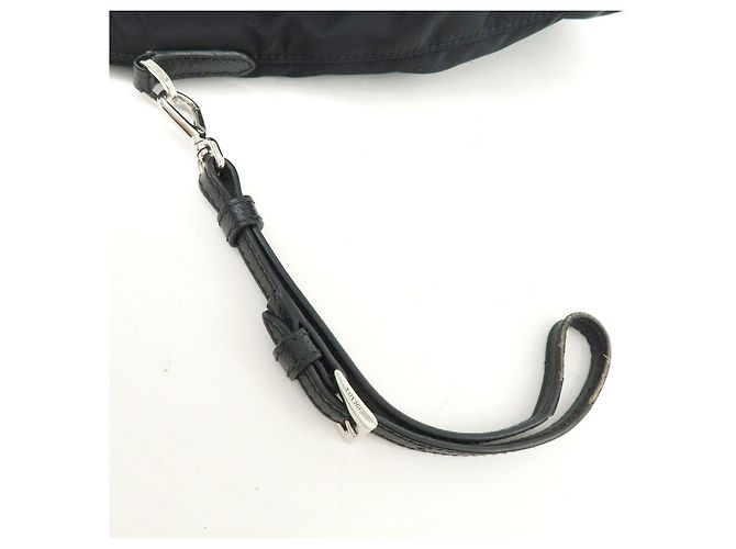 PRADA Borsa Pouch in Nylon e Pelle Saffiano con Logo Triangolare Nero 1NS369 - vista 6