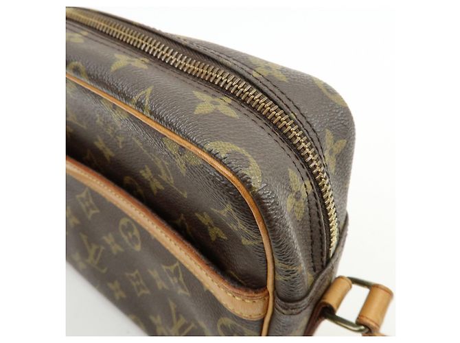 Louis Vuitton Monogram Trocadero 27 Shoulder Crossbody Bag M51274 - vista 14