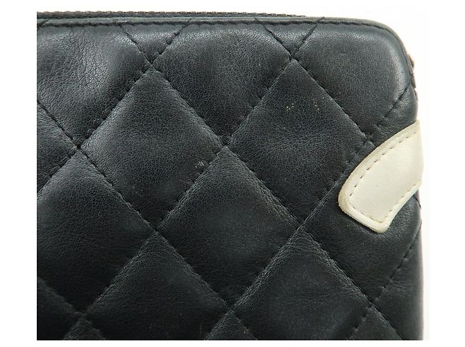 CHANEL Cambon Line COCO Mark Calf Skin Cosmetic Pouch Black White - vista 17