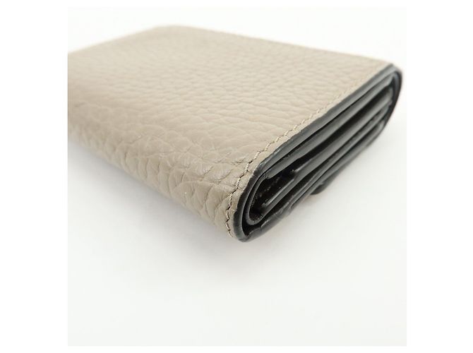 Louis Vuitton Portefeuille Capucines Galet Compact Wallet Galet M68747 - vista 9