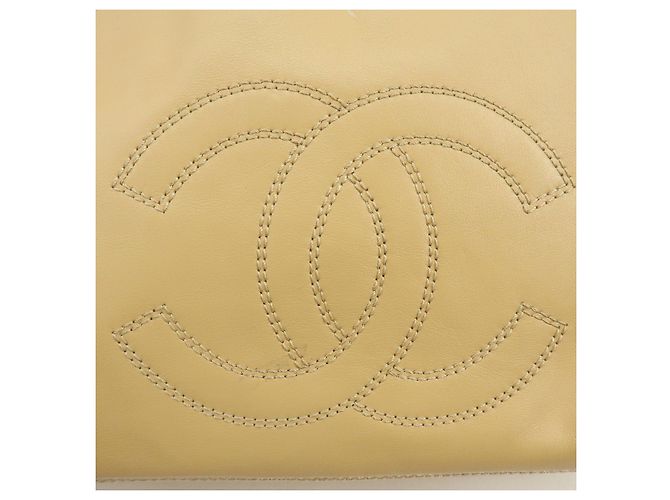 Borsa a tracolla e borsa a mano CHANEL COCO Mark in pelle d'agnello Beige - vista 15