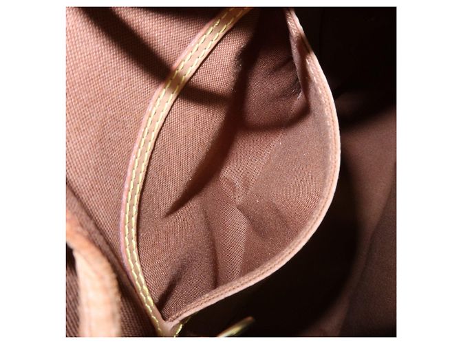 Zaino Louis Vuitton Monogram Montsouris MM Brown M51136 - vista 22