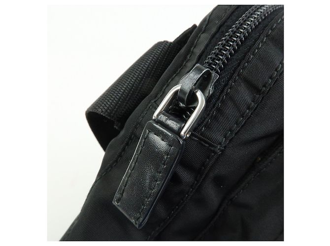 Borsello da vita PRADA in nylon e pelle con logo triangolare Nero BM0008 - vista 17