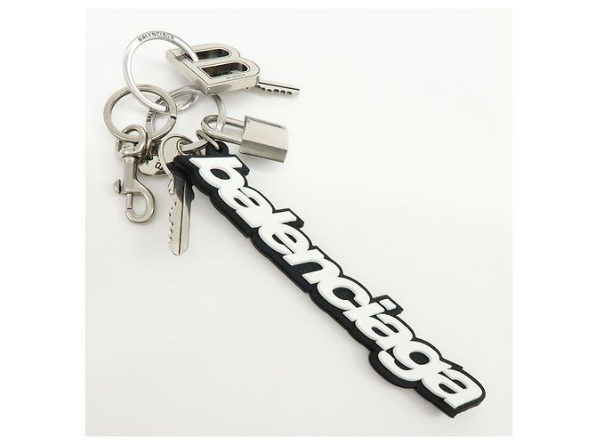 BALENCIAGA Kit Rubber Brass Bag Charm Key Chain Black White - vista 4
