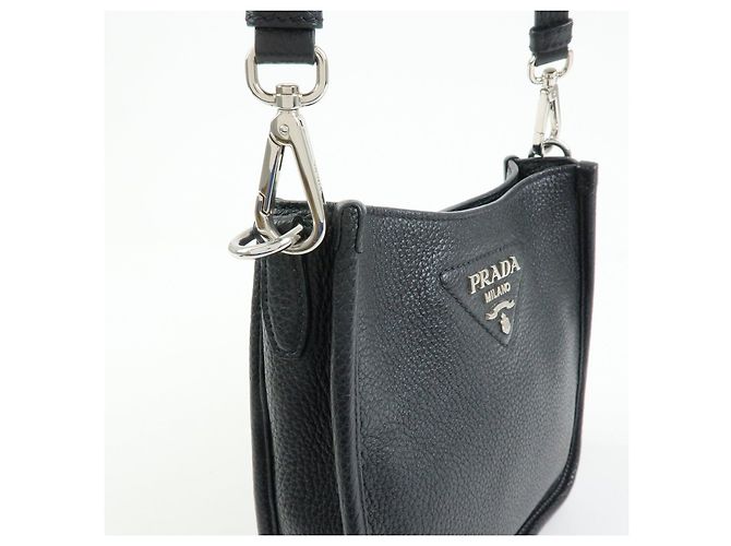 Borsa a tracolla PRADA in pelle Vitello Daino con logo triangolare Nero 1BH191 - vista 13