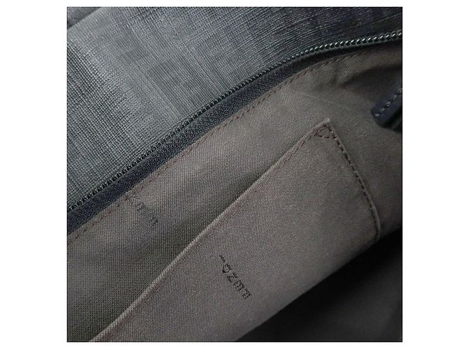 FENDI Borsa Tote e Borsa a Tracolla Zucchino in PVC e Pelle Nera 8BH215 - vista 21