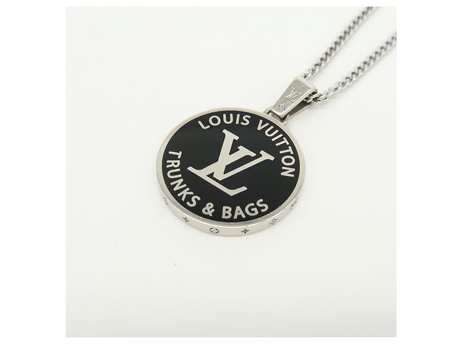 Louis Vuitton Collana LV Award Metal Necklace Pendant Silver M00911 - vista 3