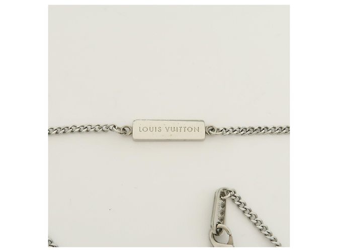 Louis Vuitton Collana LV Award Metal Necklace Pendant Silver M00911 - vista 5