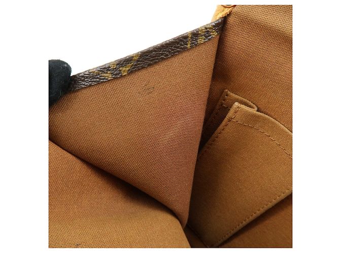Louis Vuitton Monogram Popincourt Haut Shoulder Bag Brown M40007 - vista 22