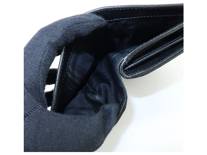 Cartera compacta bi-fold PRADA de piel Saffiano Negra 1ML225 - vista 17