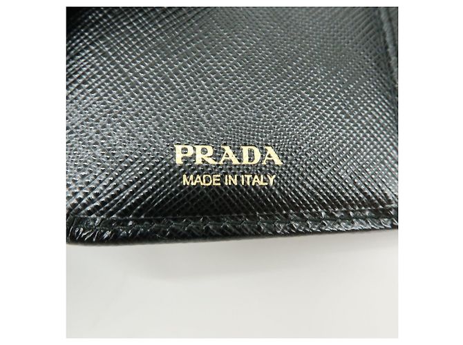 Cartera compacta bi-fold PRADA de piel Saffiano Negra 1ML225 - vista 22