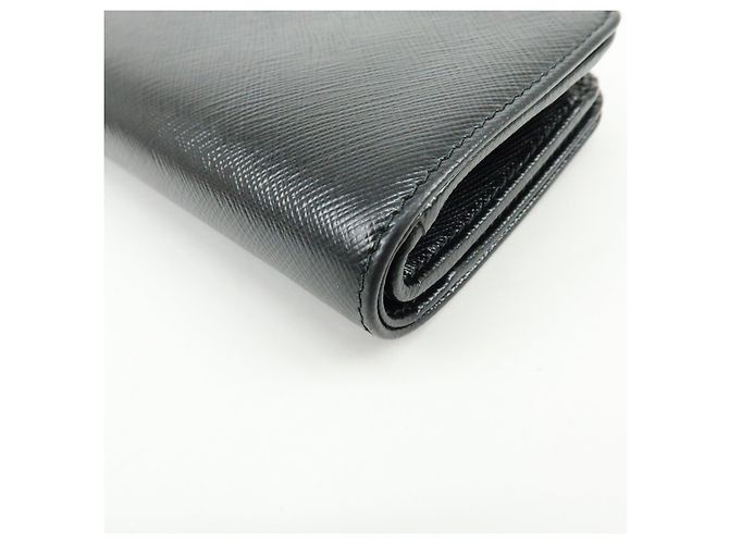 Cartera compacta bi-fold PRADA de piel Saffiano Negra 1ML225 - vista 7