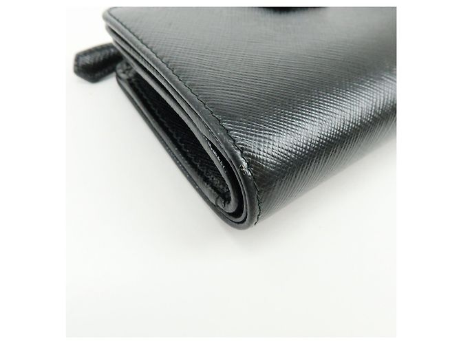 Cartera compacta bi-fold PRADA de piel Saffiano Negra 1ML225 - vista 8