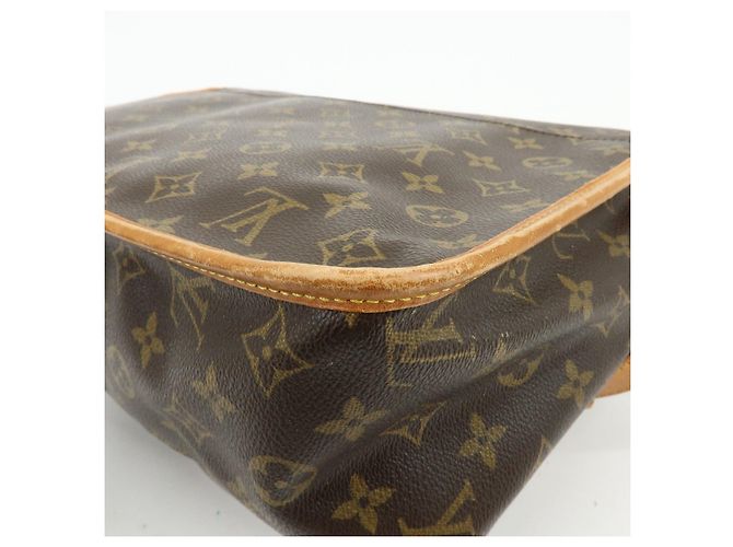 Louis Vuitton Monogram Canvas Gibeciere GM Shoulder Bag M42249 - vista 13