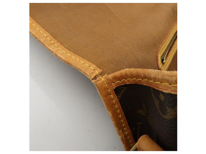 Louis Vuitton Monogram Canvas Gibeciere GM Shoulder Bag M42249 - vista 17
