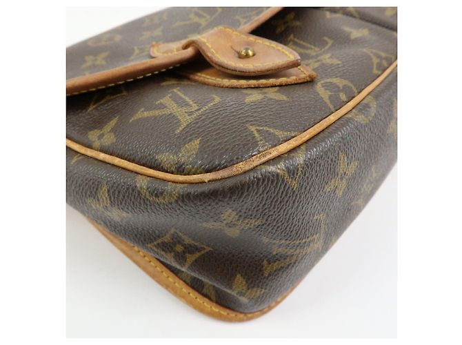 Louis Vuitton Monogram Gibeciere MM Shoulder Bag Brown M42247 - vista 12