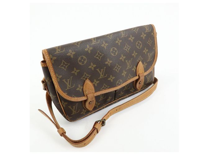 Louis Vuitton Monogram Gibeciere MM Shoulder Bag Brown M42247 - vista 4