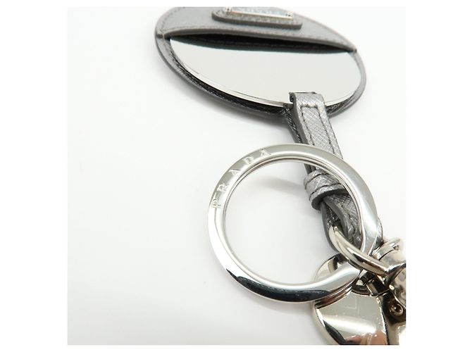 Portachiavi con charm in pelle Saffiano con logo Triangle PRADA Argento 1TL489 - vista 9