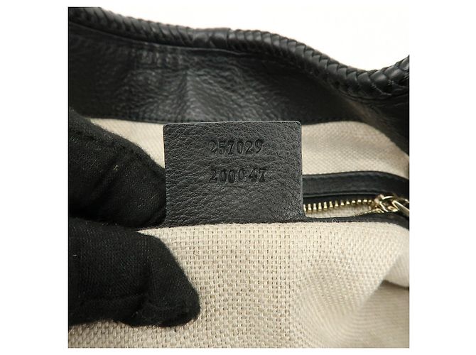Borsa a tracolla GUCCI Marrakech in pelle Borsa Tote Nera 257029 - vista 24