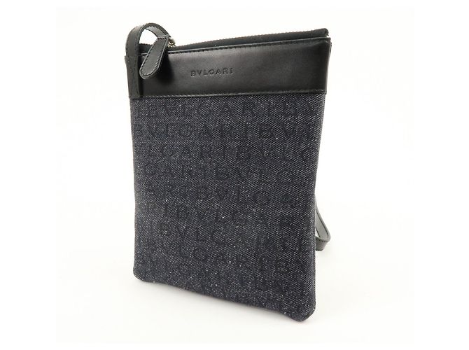 Bulgari Borsa a spalla e borsa a tracolla BVLGARI Logo Mania in pelle e denim Nero - vista 3