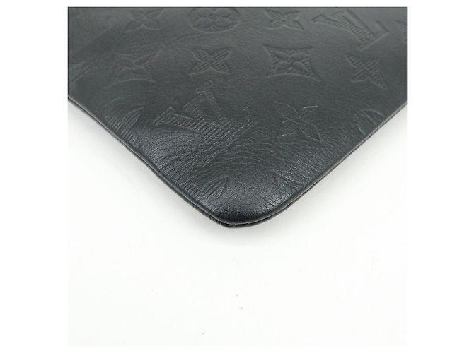 Louis Vuitton Monogram Shadow Pochette Discovery Cluth Bag Black M62903 - vista 8