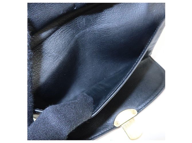 Louis Vuitton Monogram Mahina Portefeuille Amelia Wallet M95549 - vista 17