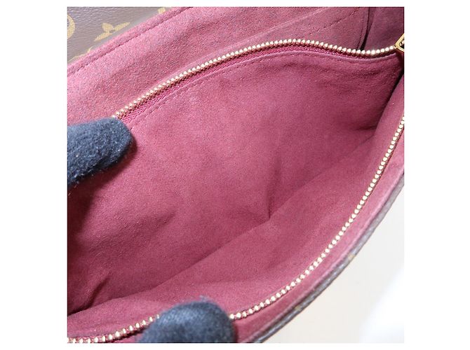 Borsa a tracolla Louis Vuitton Monogram Saint Placide Canvas M43715 - vista 22