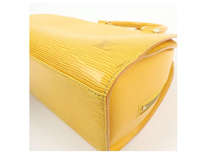 Borsa a mano Louis Vuitton Epi Epi Leather Pont Neuf Jaune M52059 - vista 12