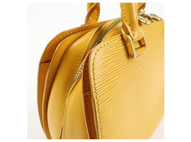 Borsa a mano Louis Vuitton Epi Epi Leather Pont Neuf Jaune M52059 - vista 14