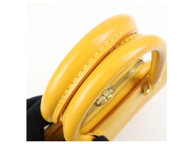Borsa a mano Louis Vuitton Epi Epi Leather Pont Neuf Jaune M52059 - vista 7