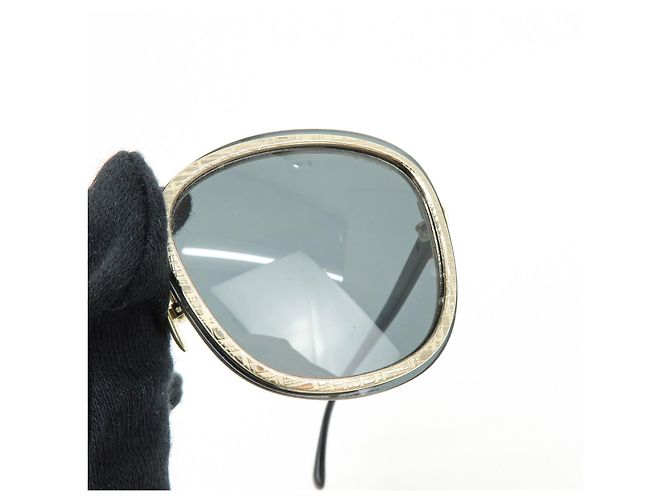 Occhiali da sole CHANEL in plastica Nero Oro 56□17 140 3N 4264 - vista 9
