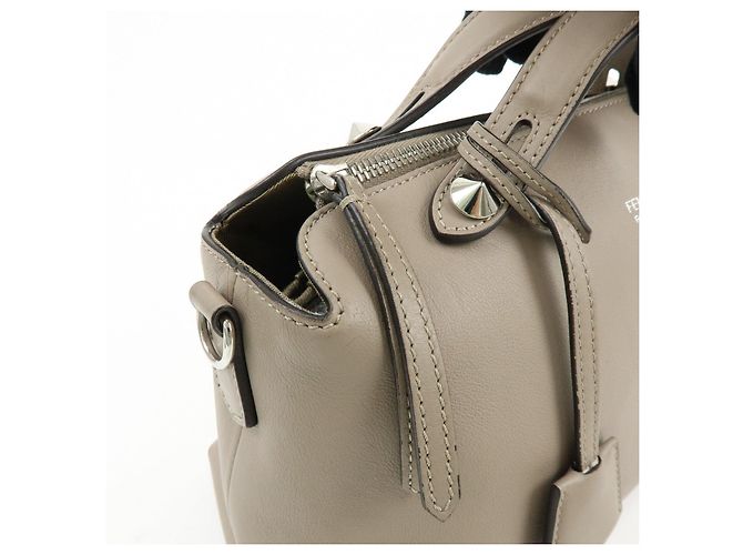 FENDI BY THE WAY Borsa a mano 2Way in pelle Medium Greige 8BL124 - vista 13