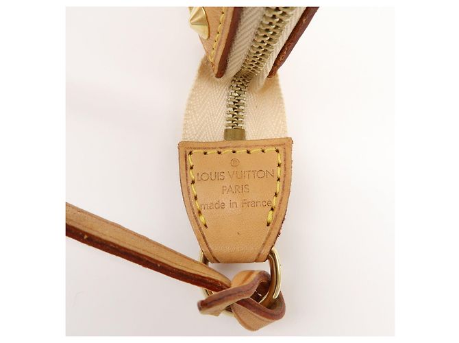 Louis Vuitton Monogram Multicolor Pochette Accessoires Bianco M92649 - vista 10