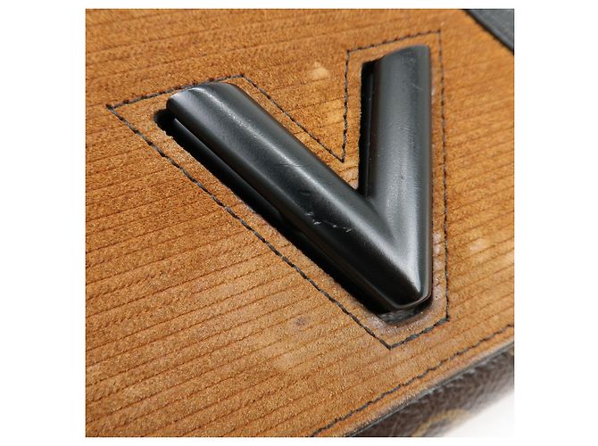 Louis Vuitton Monogram Portefeuille Twist Chain Shoulder Bag M51832 - vista 16